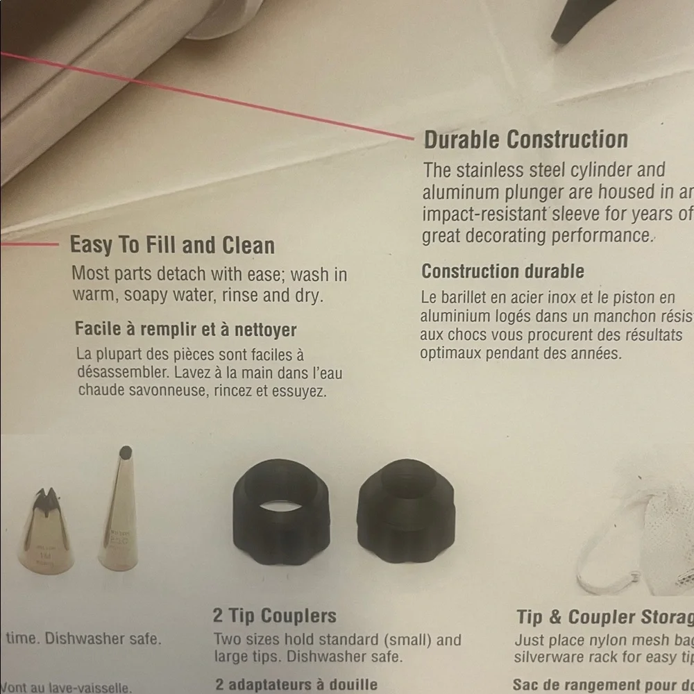 Wilton dessert decorator Pro